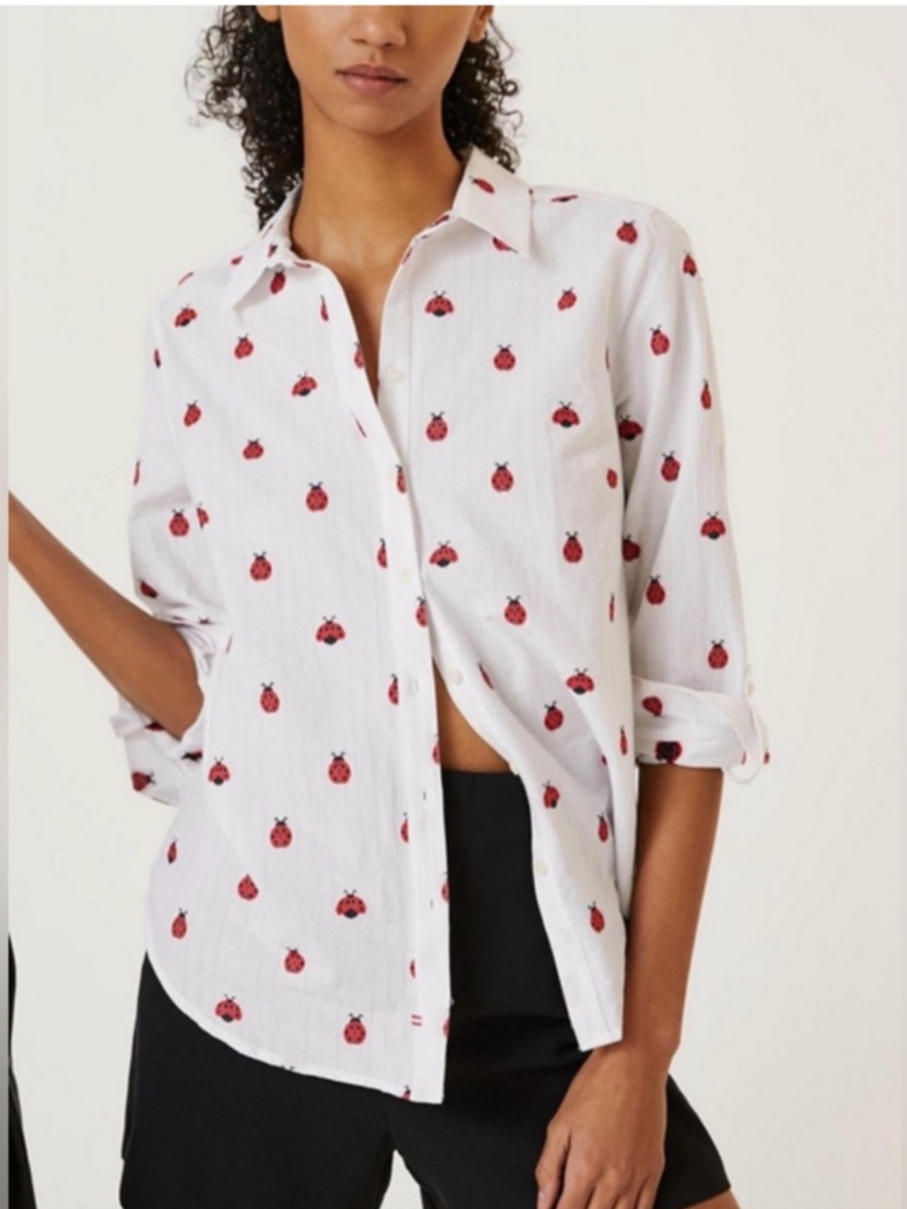 Anthropologie Maeve Ladybug Embroidered White Buttondown Shirt M